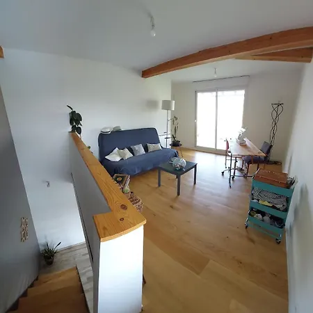 度假居 Large With Pool And Garden *