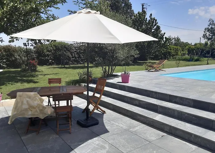 Ferienhaus Large With Pool And Garden Buzet-sur-Tarn