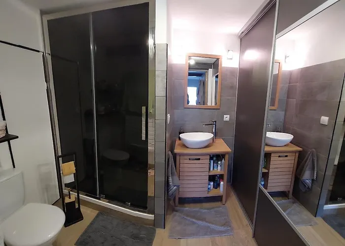 Ferienhaus Large With Pool And Garden